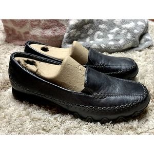Skechers Relaxed Fit Memory Foam Slip On Pewter Shoes Womens Size 8.5